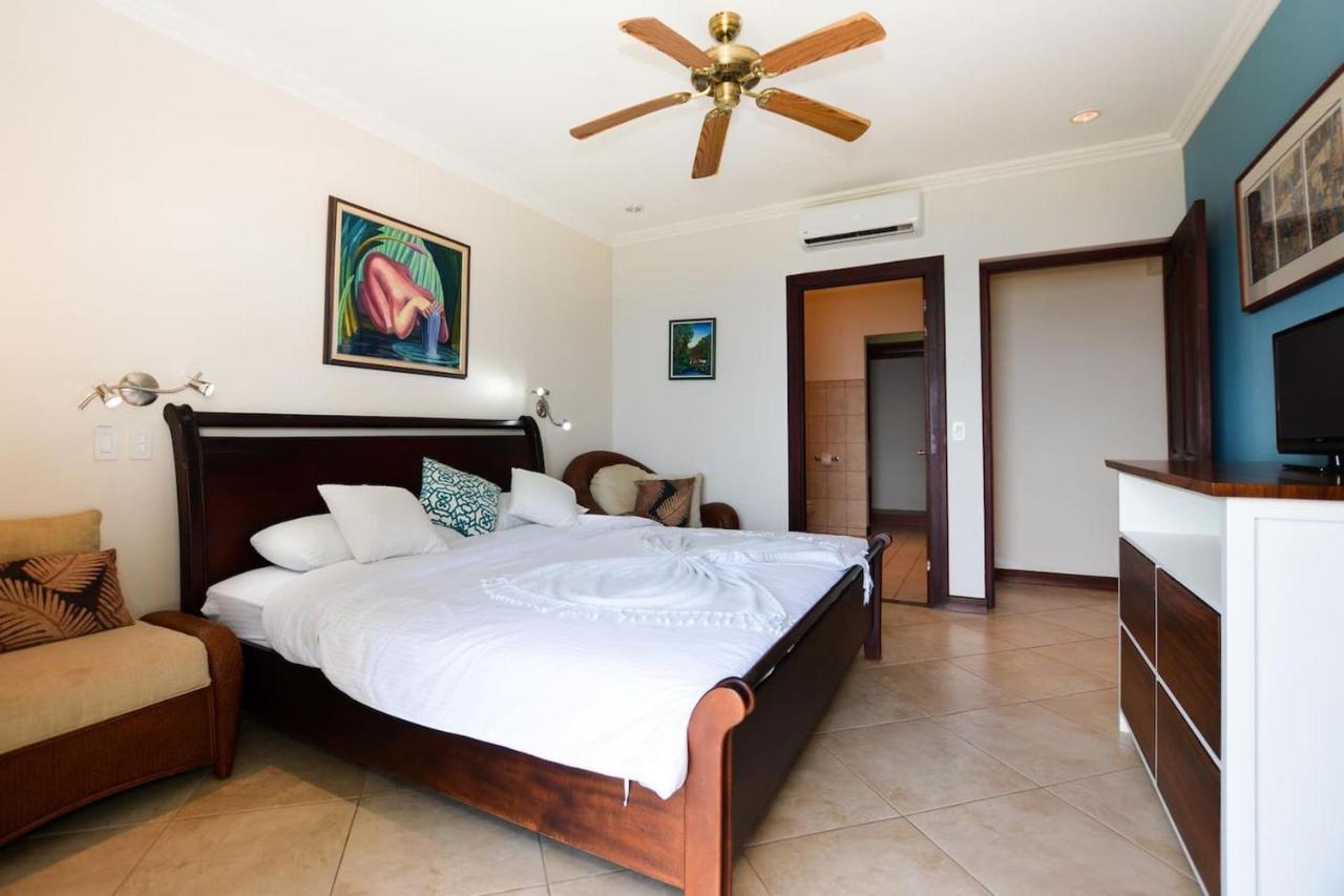 Exquisitely Decorated 5Th-Floor Aerie With Views Of Two Bays In Flamingo Vila Playa Flamingo Exterior foto