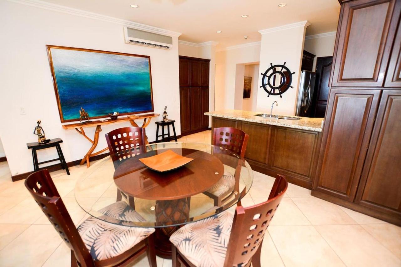 Exquisitely Decorated 5Th-Floor Aerie With Views Of Two Bays In Flamingo Vila Playa Flamingo Exterior foto